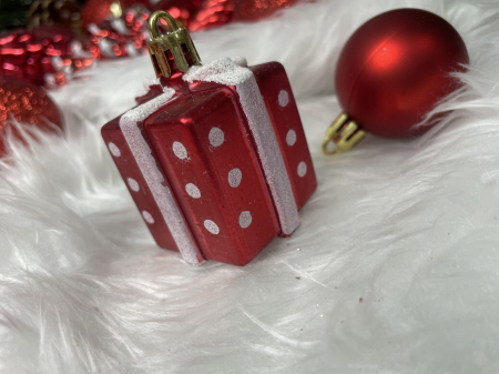 Set globuri si decoratiuni de Craciun, 72 piese, diverse dimensiuni, rosu [15]