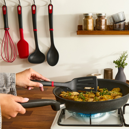 Spatula cu fante Tefal Ingenio+ K1984634, rezistenta la temperaturi inalte, compatibilitate cu masina de spalat vase, plastic, negru & rosu [8]