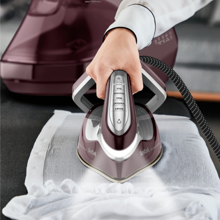 Statie de calcat de inalta presiune Tefal Pro Express Vision Max GV9921E0, 3000 W, 8.8 bari, abur variabil 0 - 215 g/min, jet de abur pana la 850 g/mi [10]