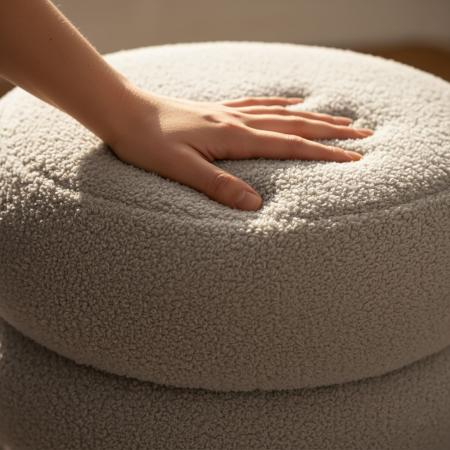 Taburet tapitat Snuggo cu spatiu de depozitare, velur, diametru 42 cm, inaltime 45 cm, maro mocha [2]