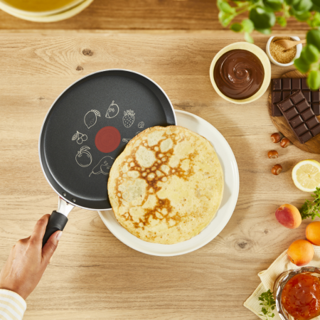 Tigaie de clatite Tefal Pancake Day B7021002, 25 cm, invelis antiaderent, indicator Thermo-Signal, baza Difussion, rosu & negru [6]