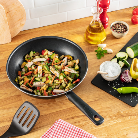 Tigaie wok Tefal Day By Day B56419AZ, 28 cm, invelis antiaderent Titanium, indicator Thermo-Signal™, negru [1]