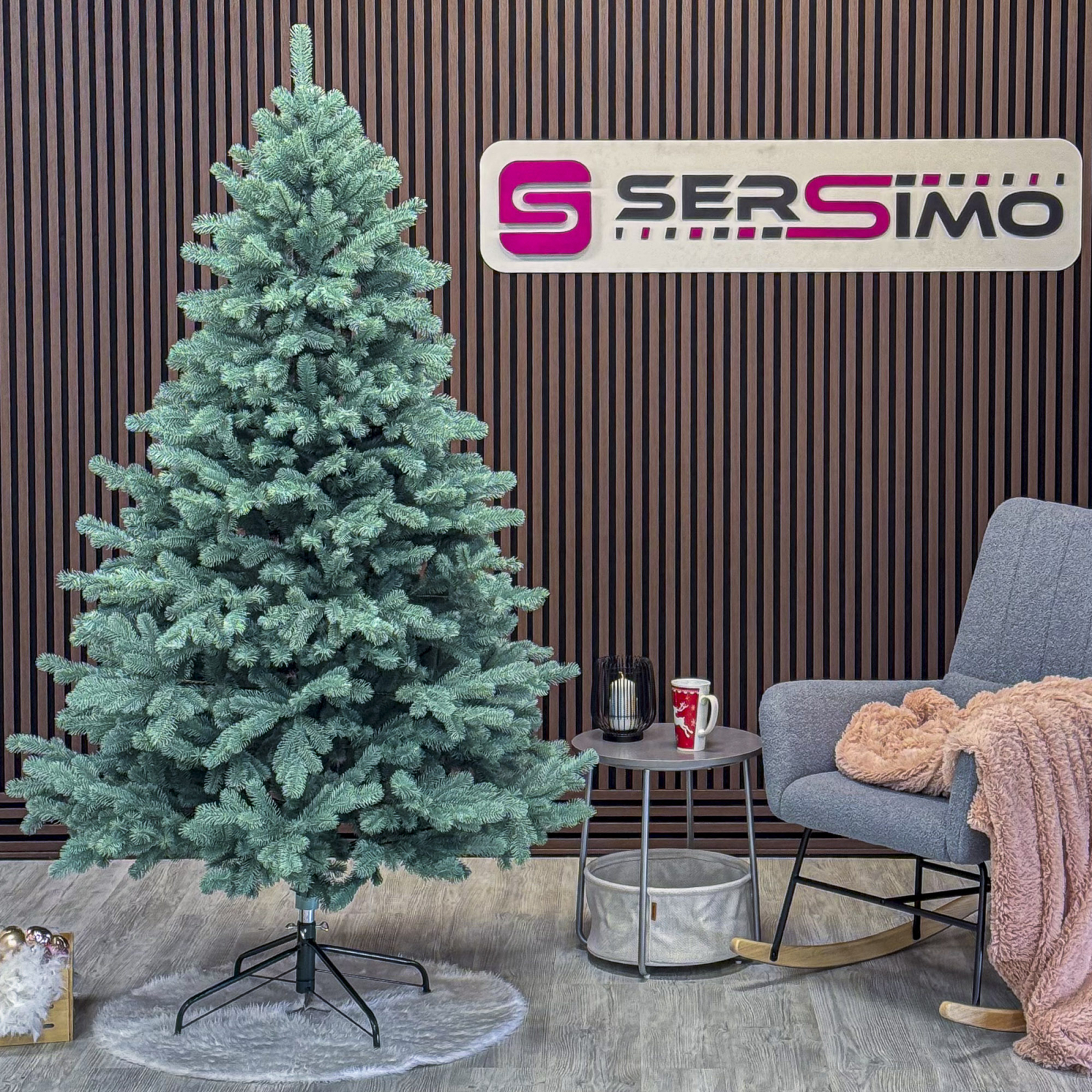 Brad artificial Christmas Deluxe, Kovalivka Select argintiu, integral 3D, 210 cm