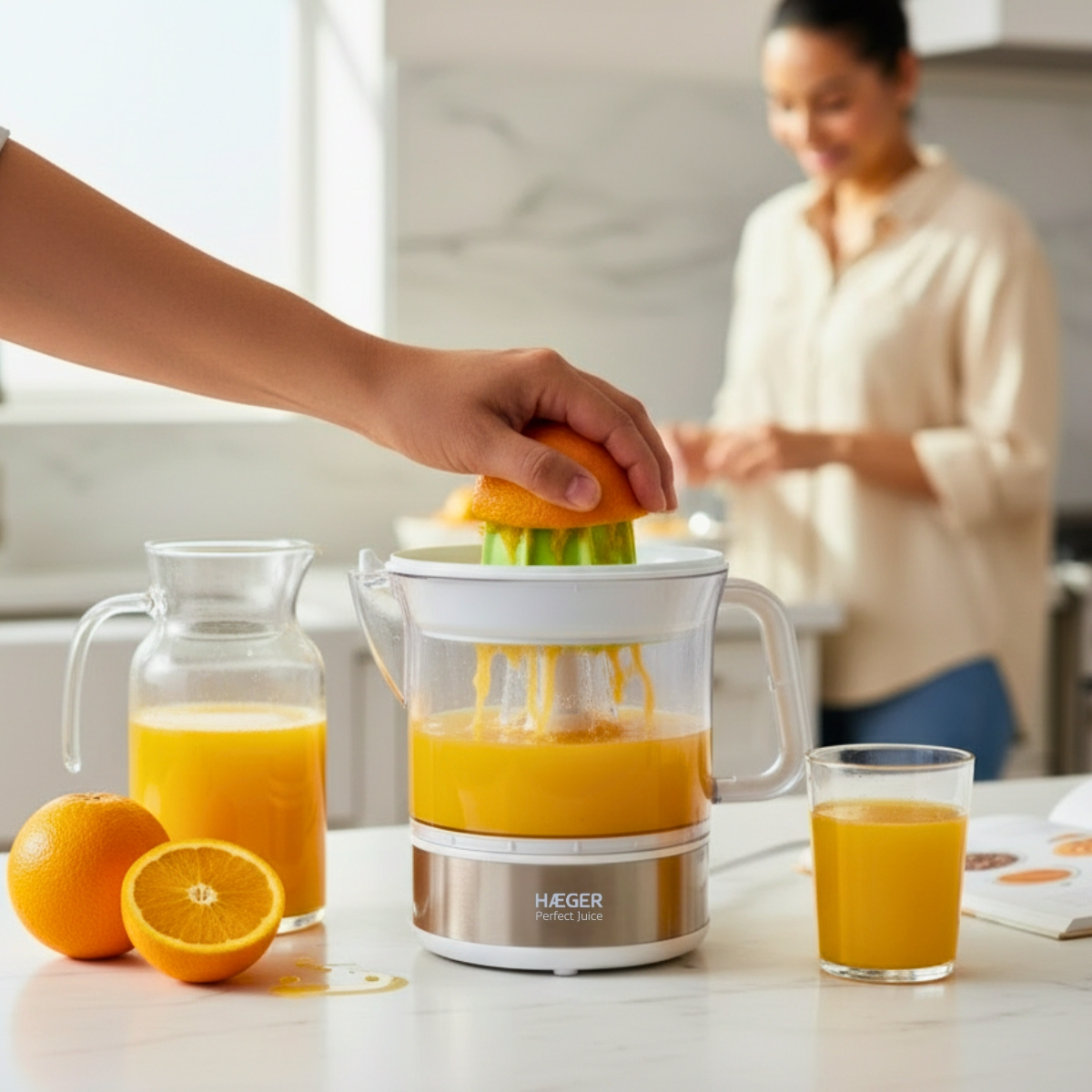 Storcator de citrice HAEGER PERFECT JUICE, Capacitate 0,7 L, Rotatie bidirectionala, Filtru de pulpa reglabil, 2 conuri, Alb [4]