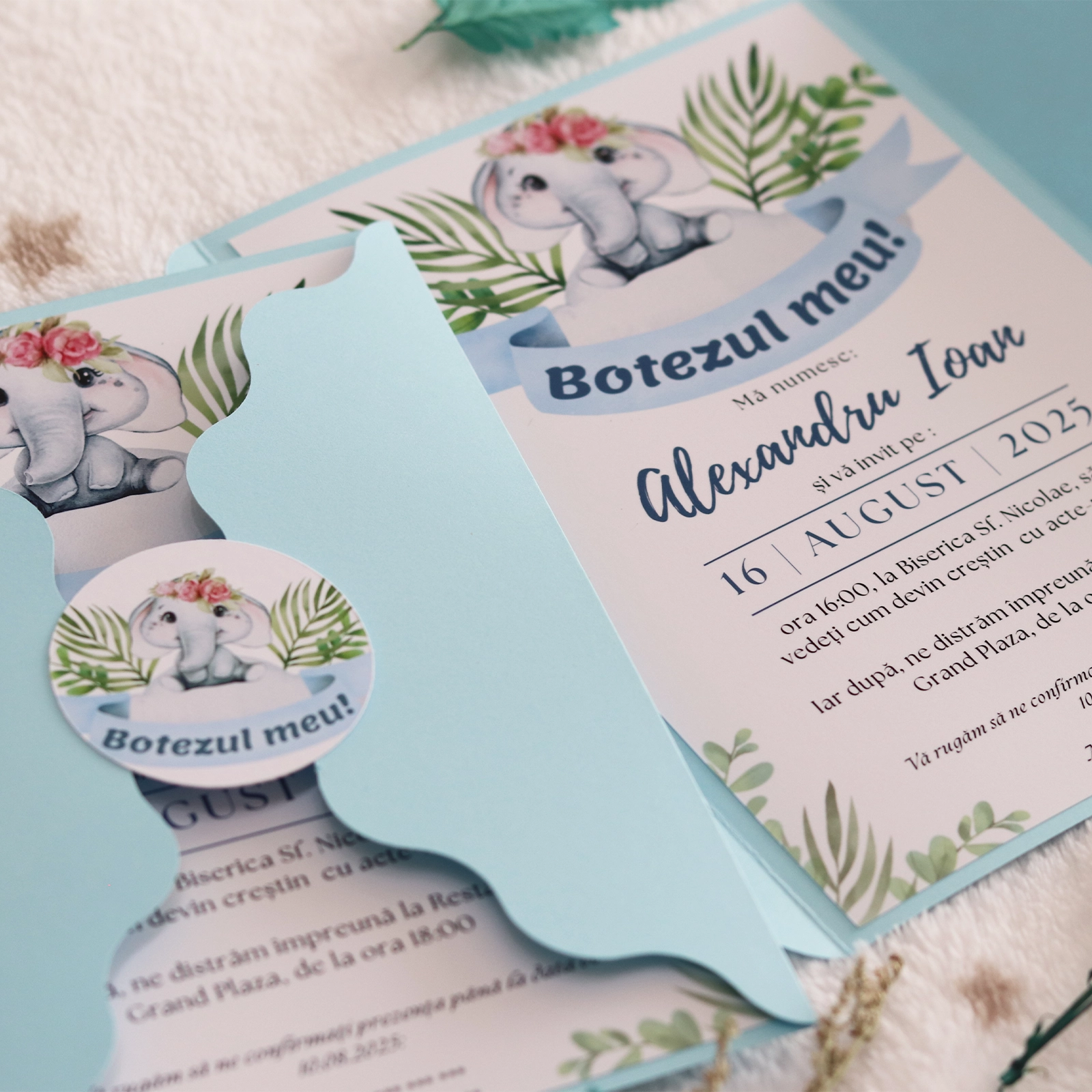 Invitație botez cu elefant și plic albastru [4]
