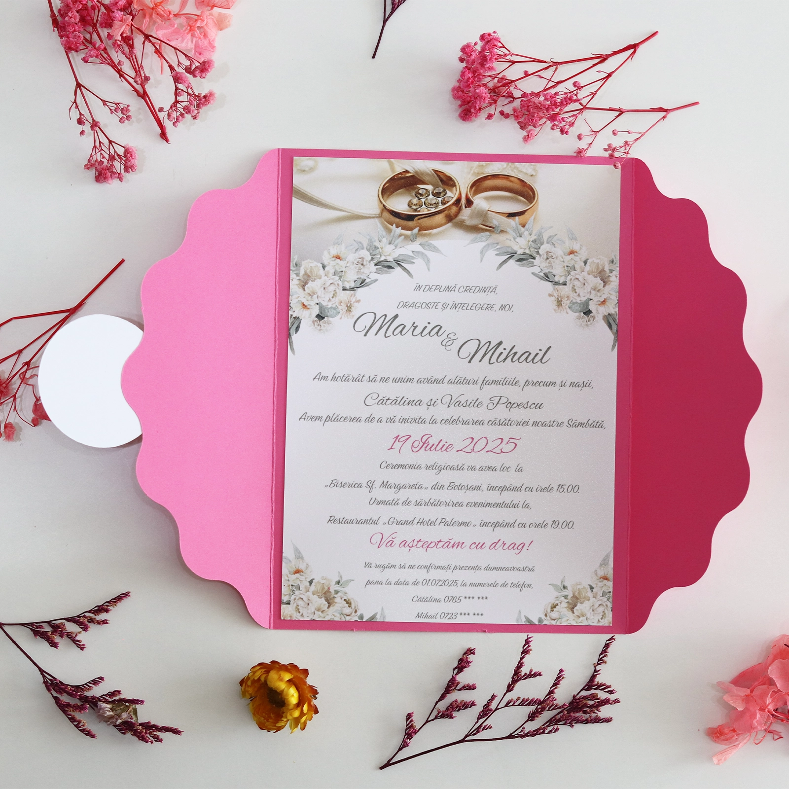 Invitație nuntă cu inele și plic roz [4]