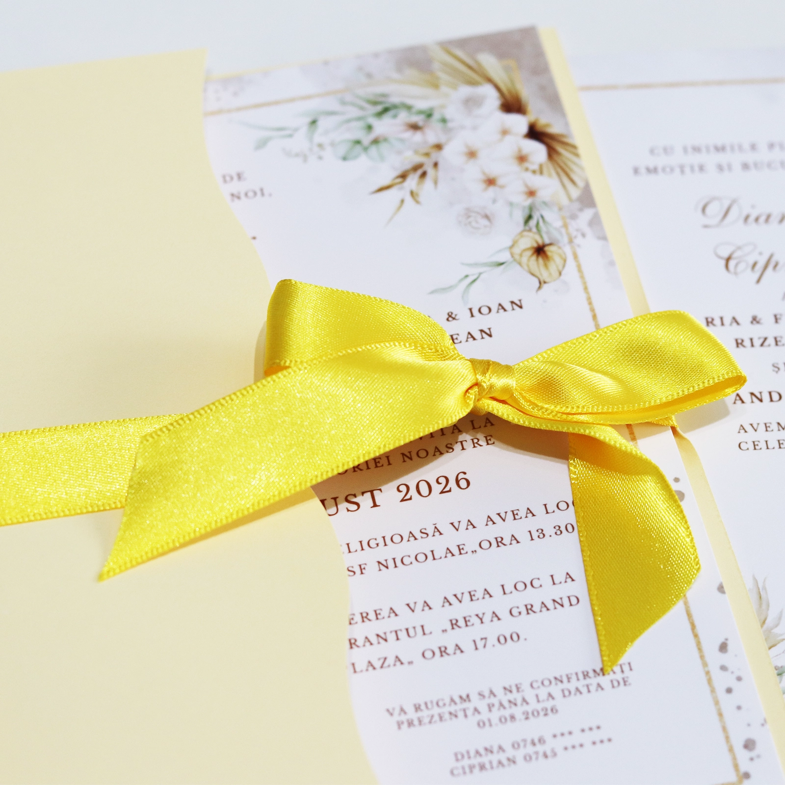 Invitație nuntă, model floral cu plic și panglică [2]