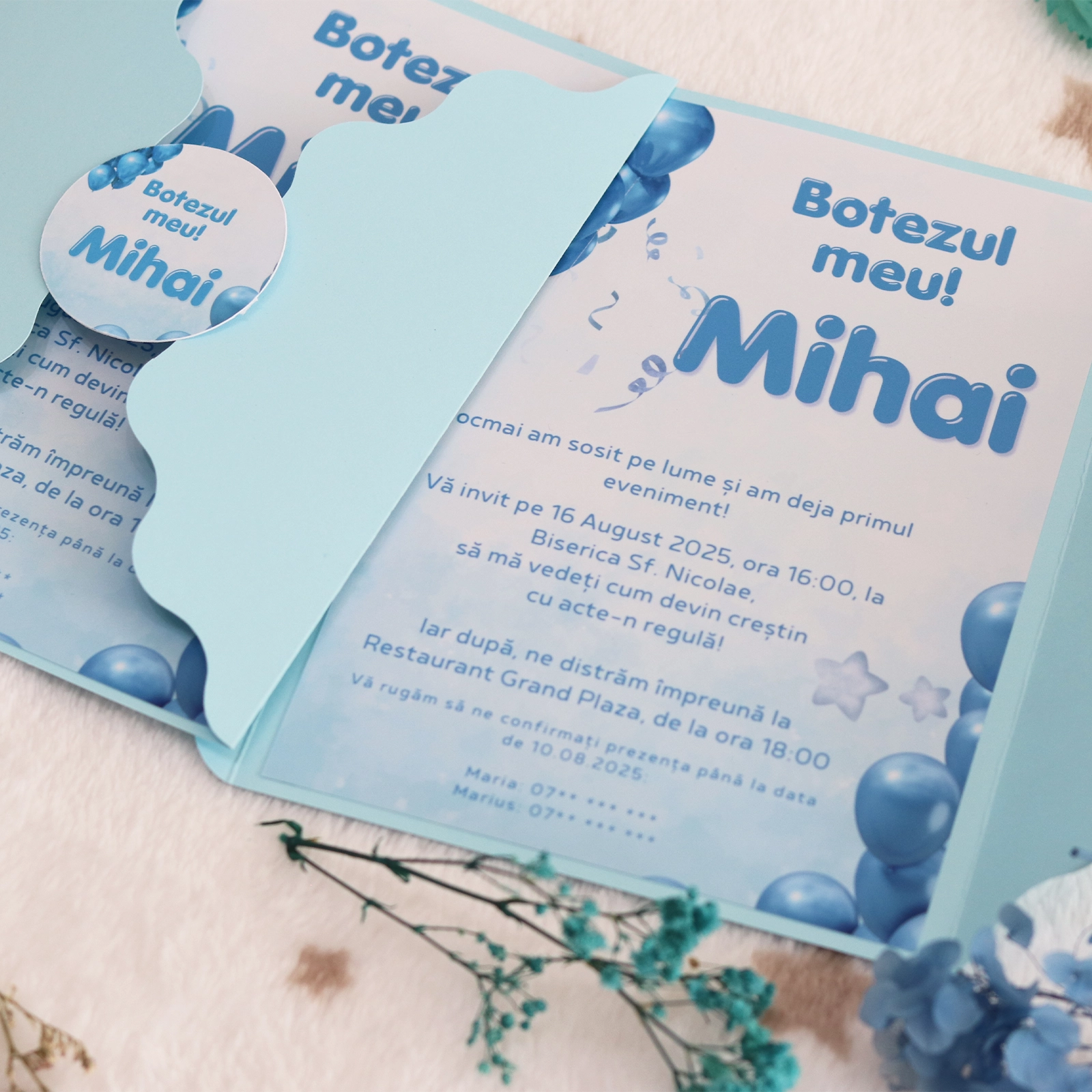 Invitație botez cu baloane și plic albastru [1]