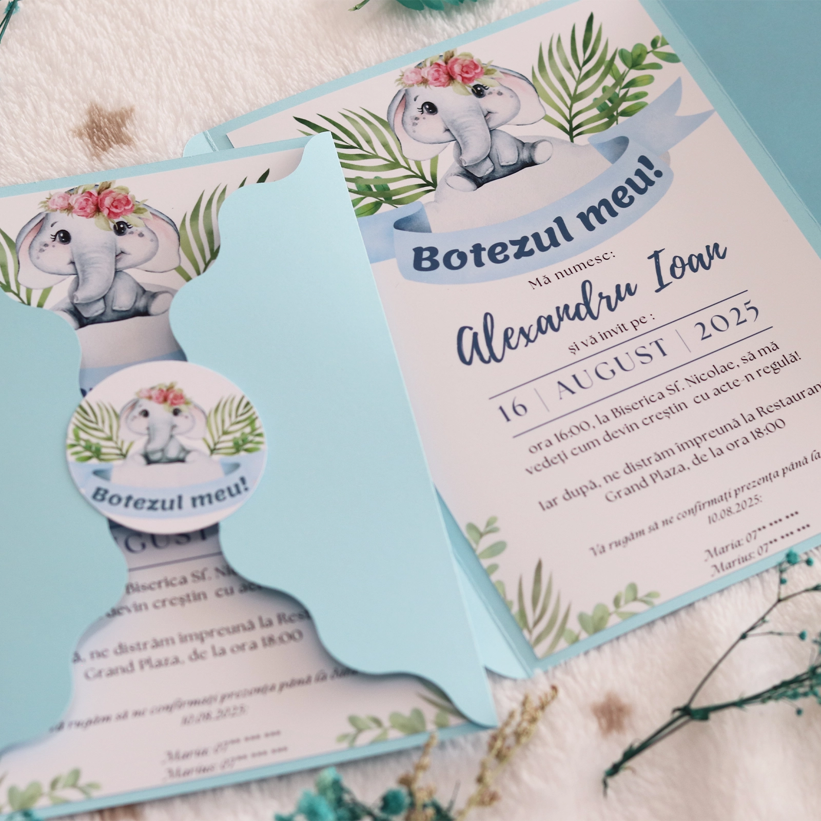 Invitație botez cu elefant și plic albastru [1]