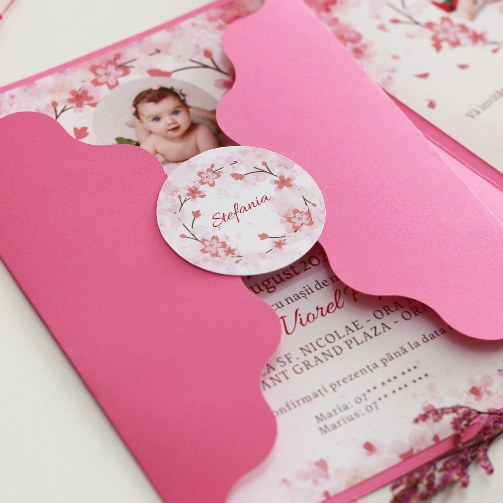 Invitație botez model floral roz cu plic [2]