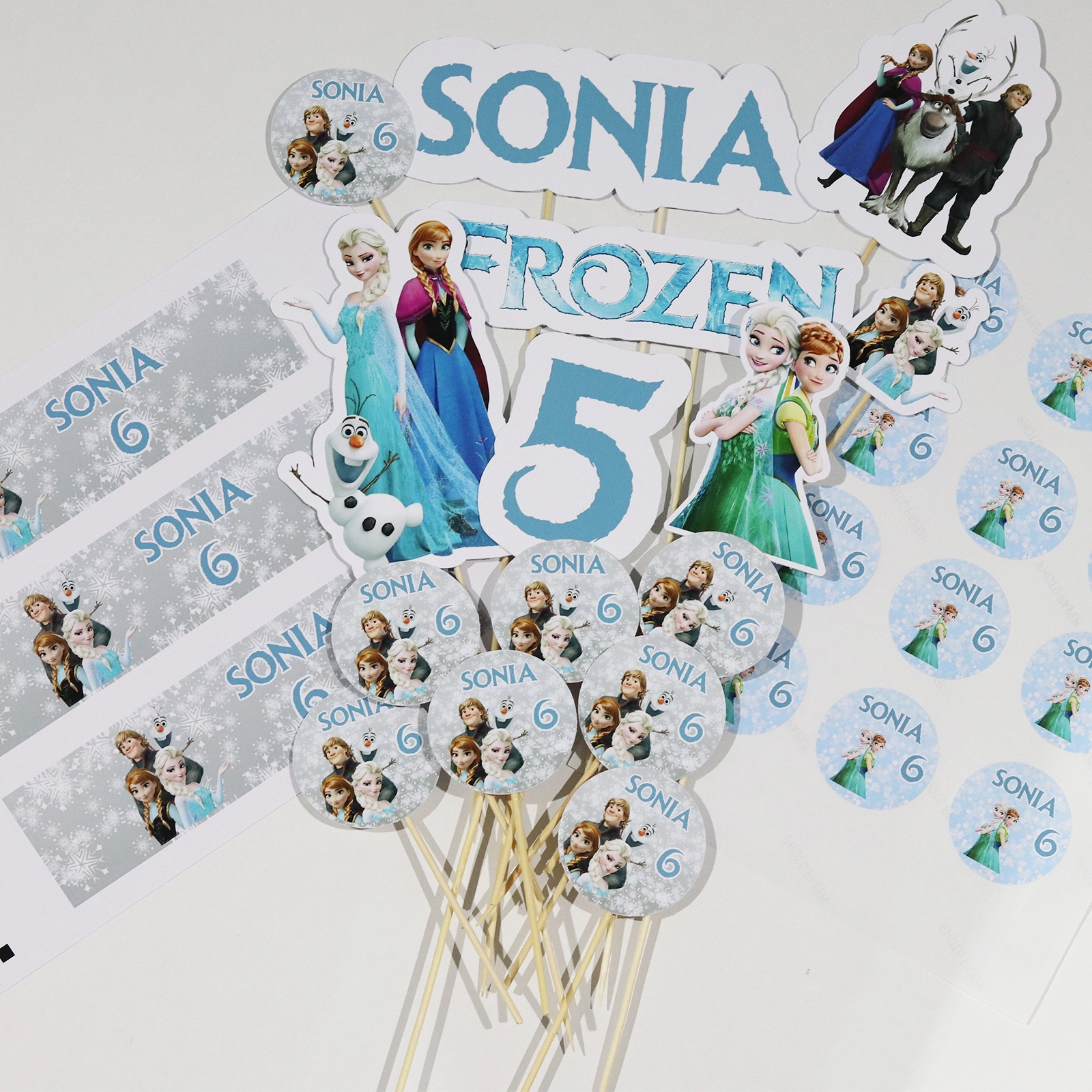 Frozen - Kit petrecere Frozen personalizat