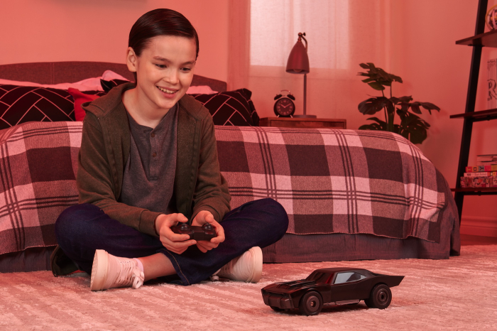 BATMAN FILM MASINA LUI BATMAN RC SCARA 1:20 [4]