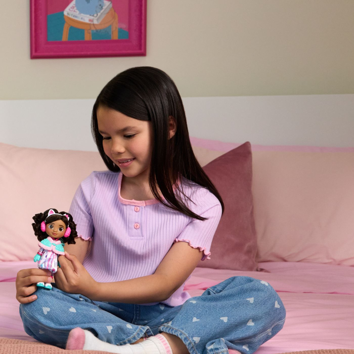 GABBYS DOLLHOUSE FILMUL PAPUSA TINUTA DE IARNA CU ACCESORII [3]