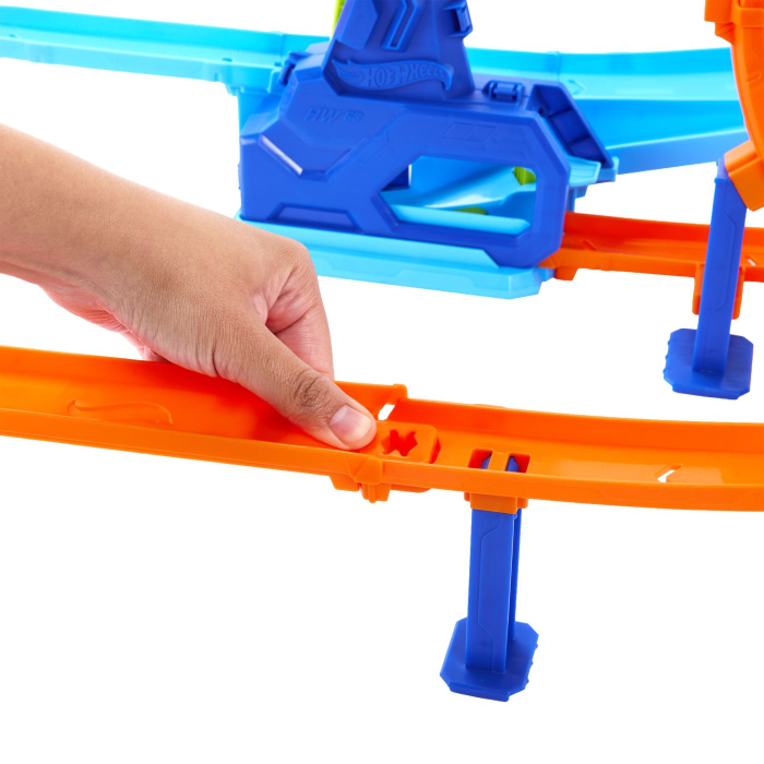 HOT WHEELS STUNT TRACKS PISTA CICLON DE LANSAREA RAPIDA CU MASINUTA INCLUSA [2]