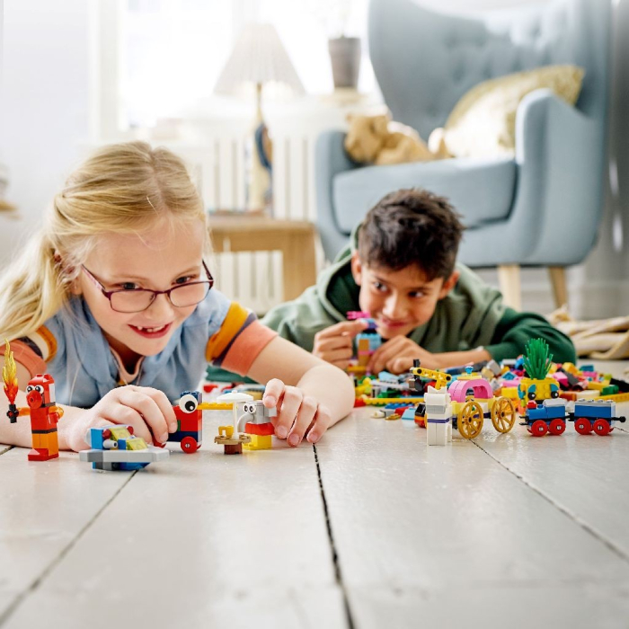 LEGO CLASSIC 90 DE ANI DE JOACA 11021 [3]