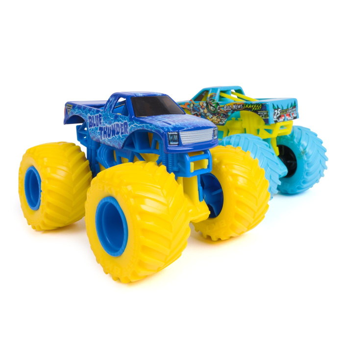 MONSTER JAM SET 2 MASINUTE METALICE BLUE THUNDER SI BAD NEWS TRAVELS FAST SCARA 1 LA 64 [3]