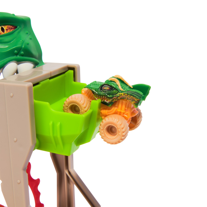 MONSTER JAM SET DRAGON DUNGEON OF DOOM [2]