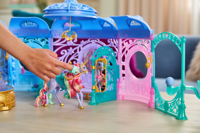 UNICORN ACADEMY SET DE JOACA FANTANA SI GRAJD STARGLOW SI UNICORNUL WILDSTAR [4]