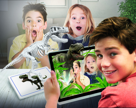 DESCOPERA DINOZAURUL TRICERATOPS [2]