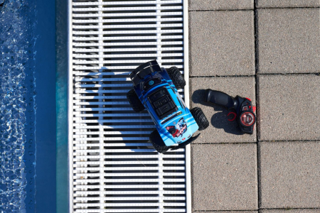 DICKIE TOYS MASINA CU TELECOMANDA VOLKSWAGEN BEETLE MONSTER BUG 23CM [8]