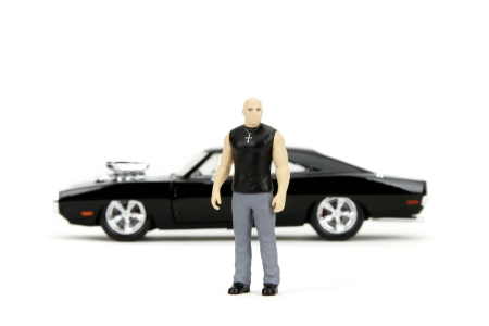 JADA FAST AND FURIOUS SET FIGURINA DOM SI MASINUTA METALICA DODGE CHARGER 1970 SCARA 1 LA 24 [8]