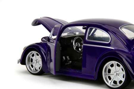 JADA WEDNESDAY SET MASINUTA METALICA VOLKSWAGEN BEETLE 1:24 SI FIGURINA METALICA WEDNESDAY 7CM [3]