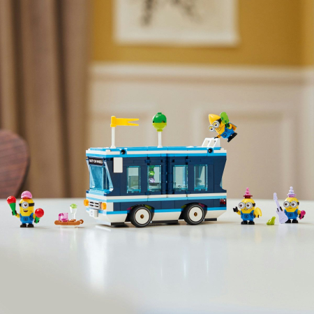 LEGO DESPICABLE ME4 AUTOBUZUL DE PETRECERE AL MINIONILOR 75581 [9]
