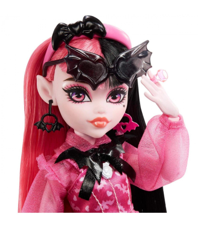 MONSTER HIGH PAPUSA DRACULAURA CU ANIMALUT SI ACCESORII [2]