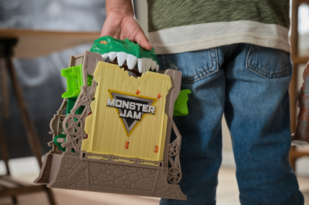 MONSTER JAM SET DRAGON DUNGEON OF DOOM [7]