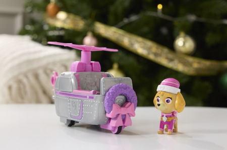 PATRULA CATELUSILOR VEHICUL SI FIGURINA SKYE CU ACCESORII DE CRACIUN [3]