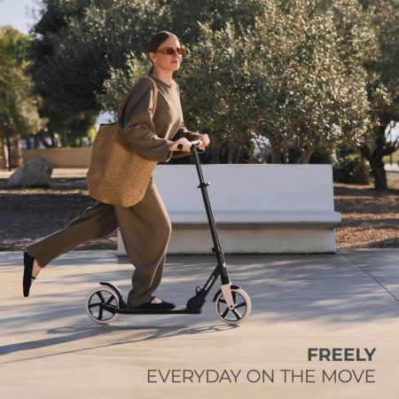 TROTINETA KINDERKRAFT FREELY,  BEIGE [1]