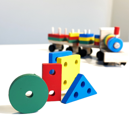 Tren din lemn cu sortator de forme, 30 cm [2]