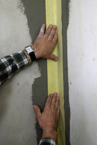 Ceresit CL69 membrana hidroizolatie decuplare rola 30 m [5]