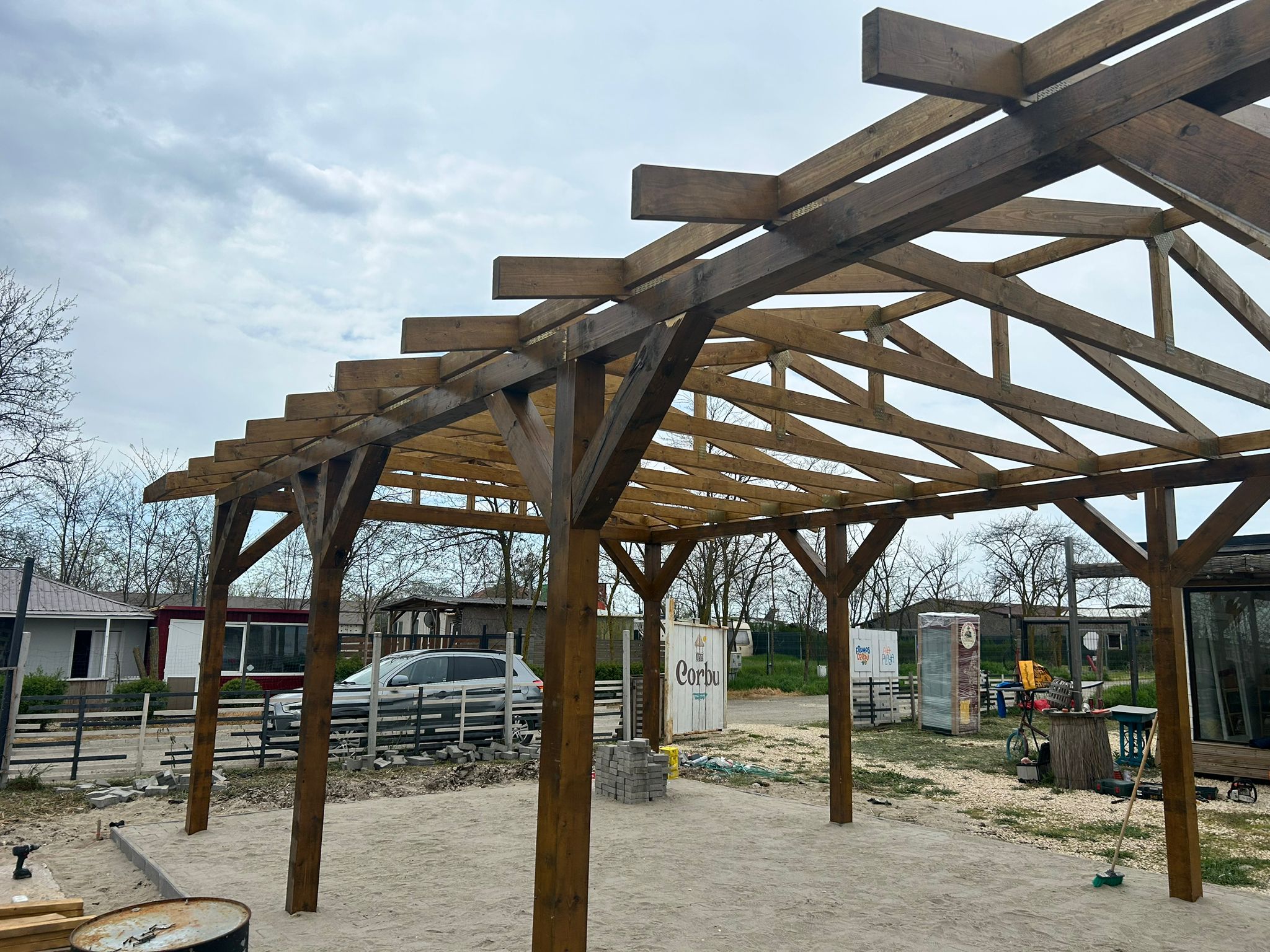 Ferme acoperis pergola BuildStore - vedere interior