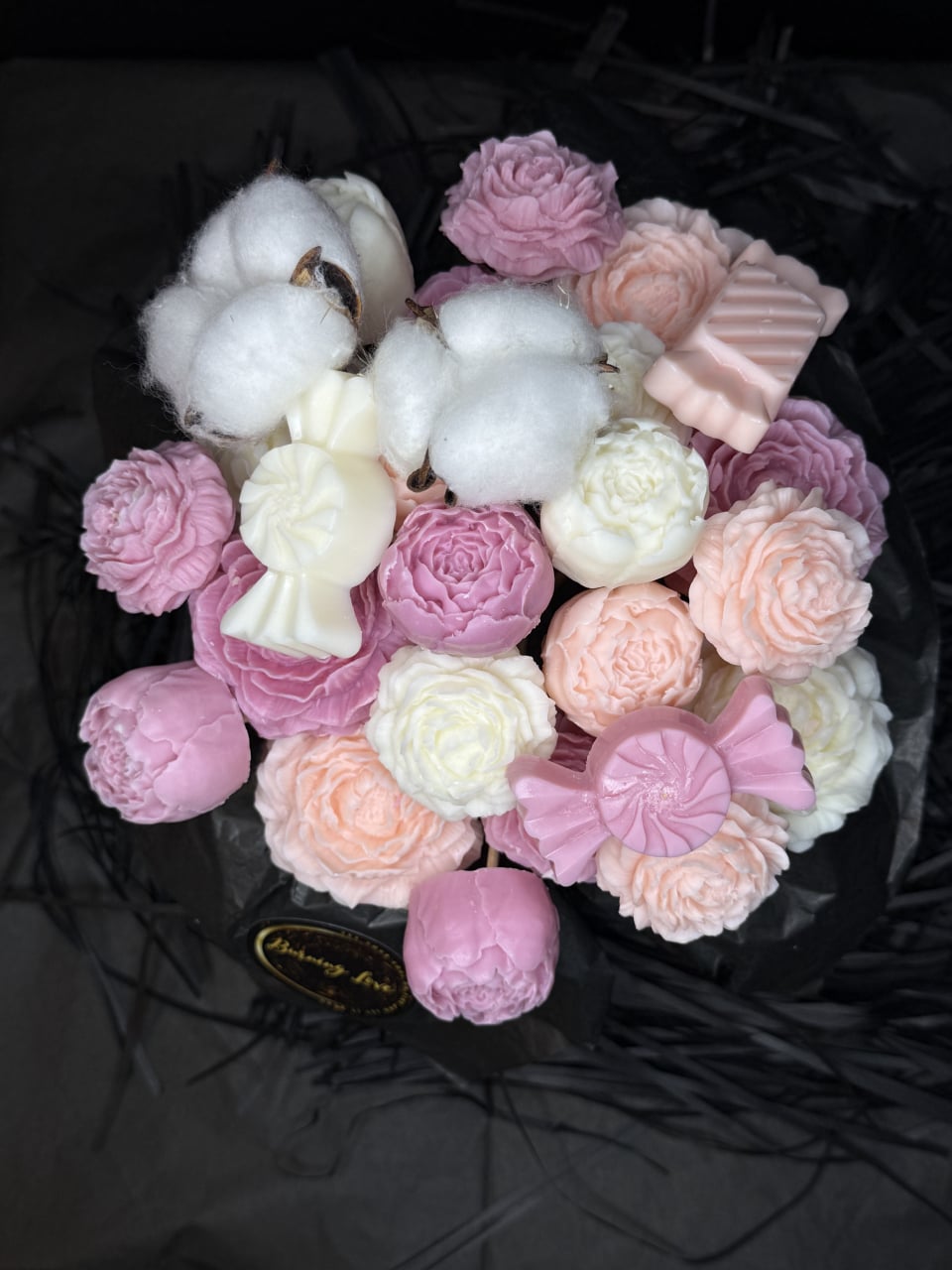 Aranjament floral din ceară naturală Peony [2]