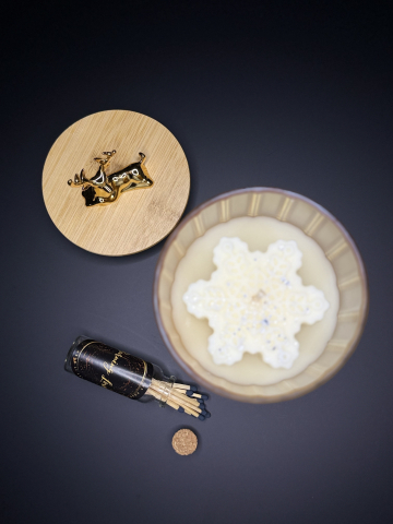 Lumânare parfumată White Christmas [1]