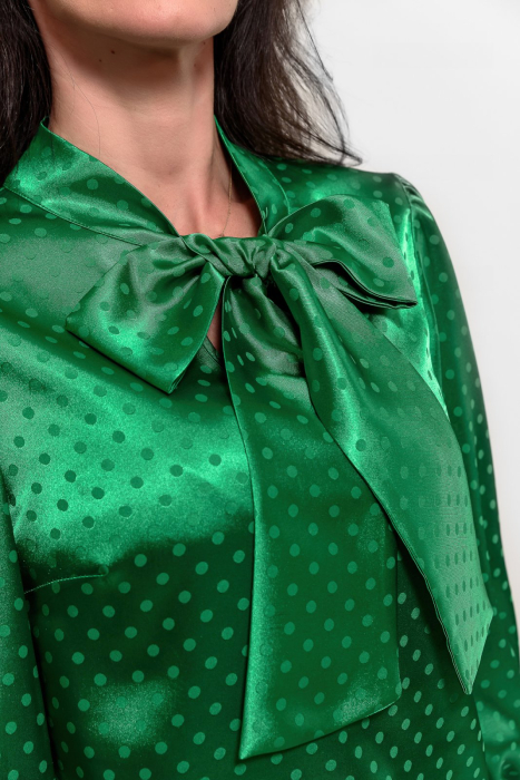 Bluză elegantă din satin verde cu fundă la gât [4]