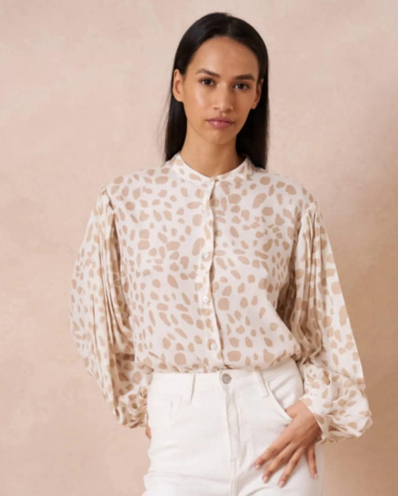 Camasa dama lejera cu print bej [2]