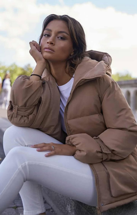 Geacă de damă matlasată, cu glugă și cordon reglabil în talie [5]