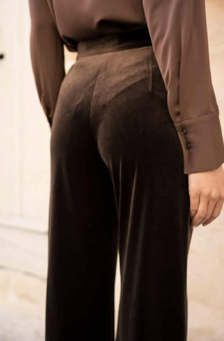 Pantaloni eleganti din catifea maro [5]