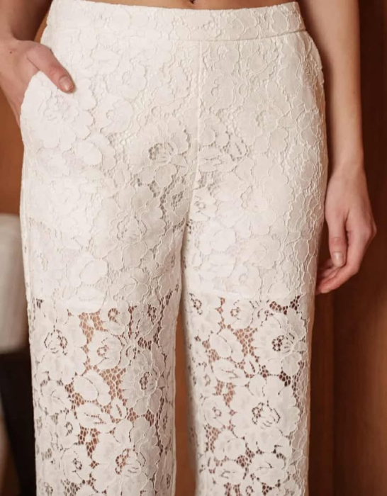 Pantaloni eleganți din dantelă [2]