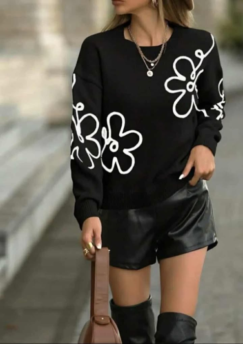 Pulover negru cu imprimeu floral alb aplicat [1]