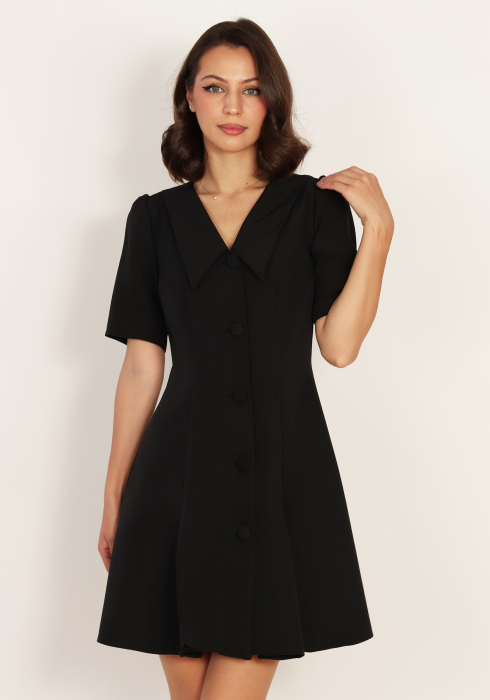 Rochie neagra in clini si guler ascutit [3]