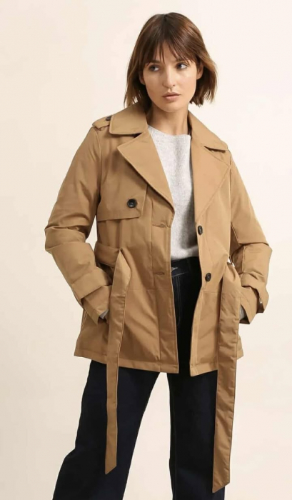 Trench scurt bej-camel impermeabil pentru femei [1]