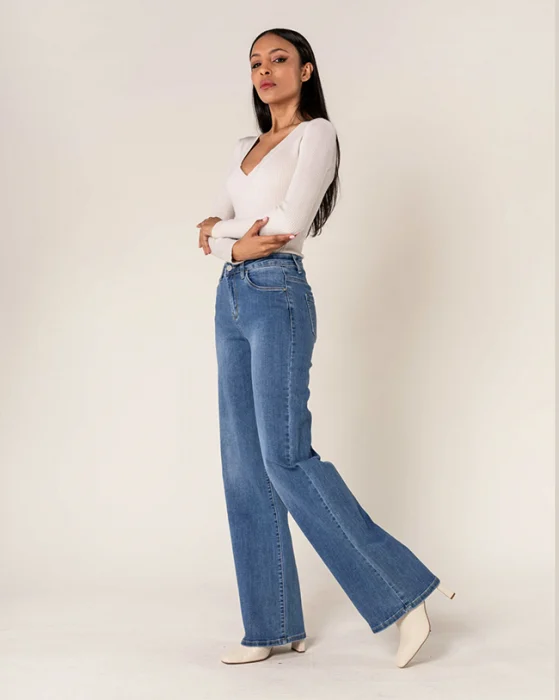 Blugi albastri dama evazati, elastici [1]