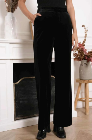 Pantaloni damă din catifea – eleganți