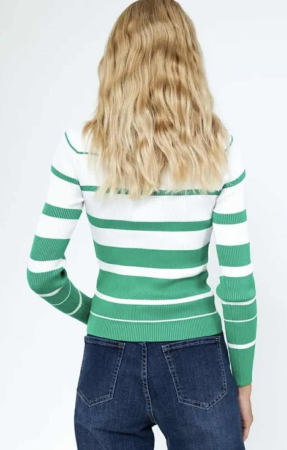 Pulover tricotat cu dungi verzi și albe [3]