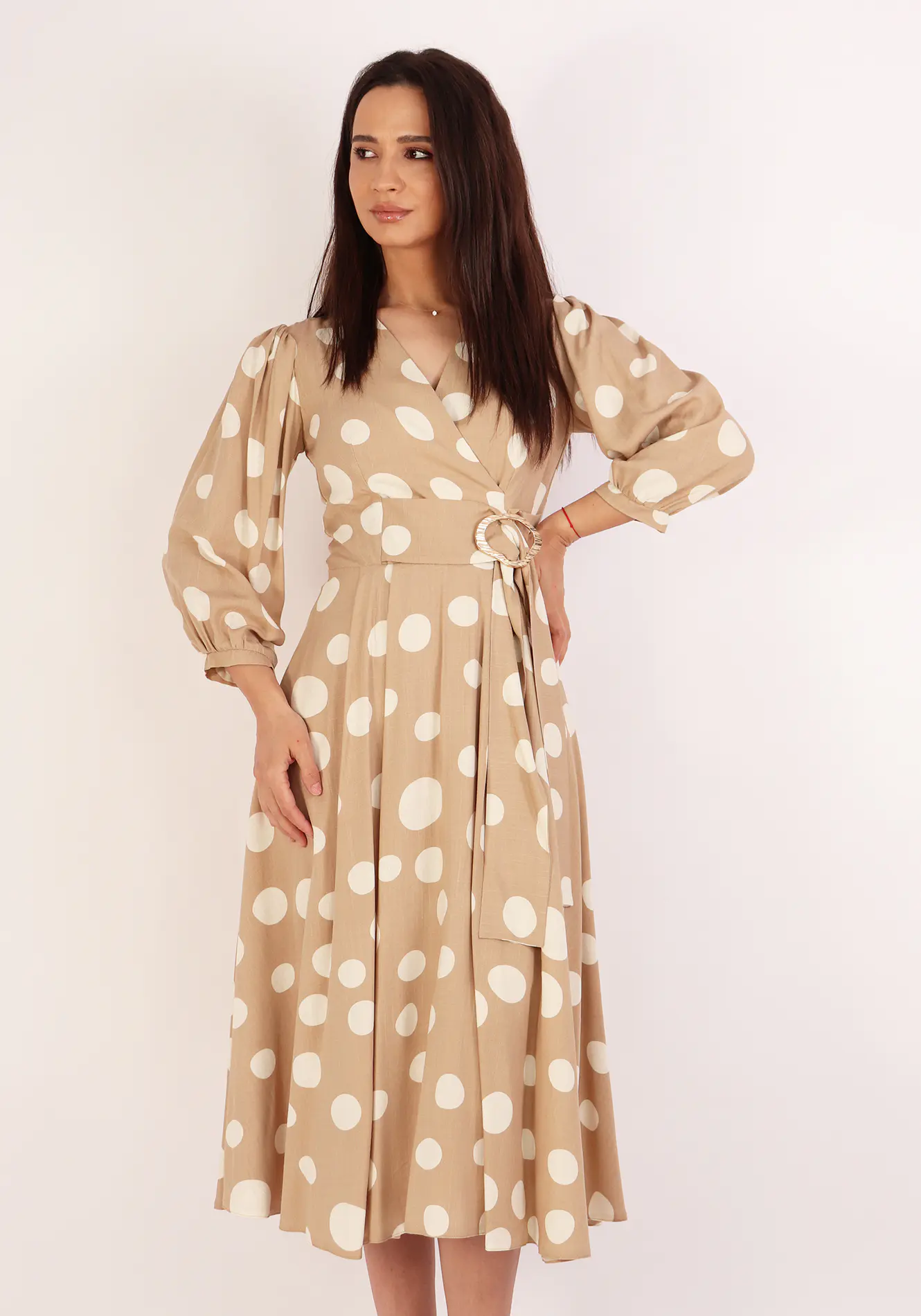 Femei - Rochie  cu buline midi din vâscoză