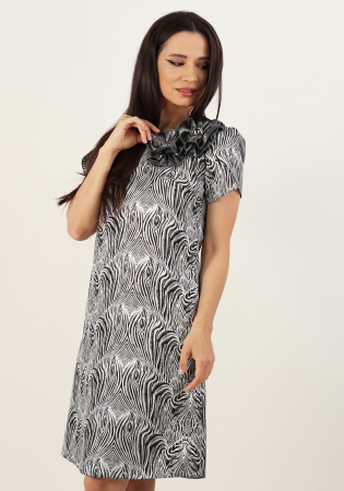 Rochie evazata din brocard [1]