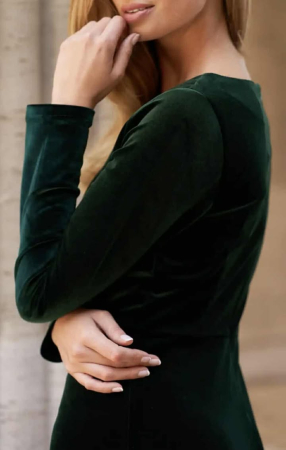 Rochie midi din catifea verde cu maneca lunga [3]